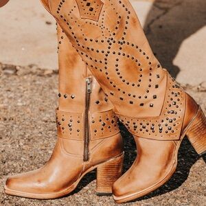 Brand New Freebird Pamela